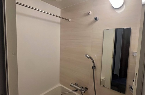 Shikina Apartment | Ideal for travel, a clean studio with excellent access.