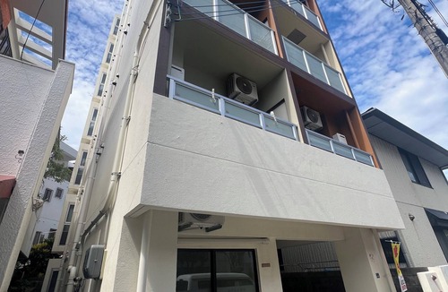 Shikina Apartment | Ideal for travel, a clean studio with excellent access.
