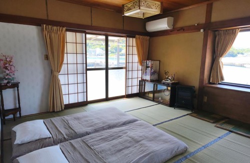 Kabeshima House | Ikapika guest house