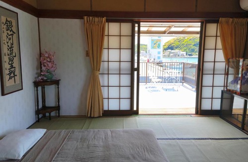 Kabeshima House | Ikapika guest house