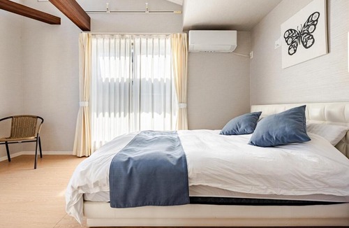 Kamiikebukuro House | Ikebukuro Entire House for 8 Guests with Free Parking