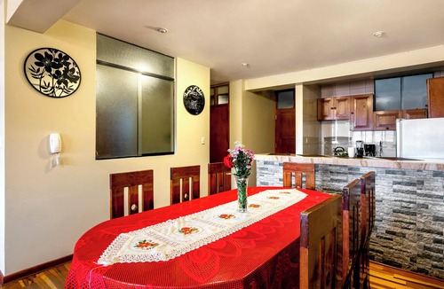 Cusco Apartment | Incredible views of the Andes | Central location & Laundry & Private parking