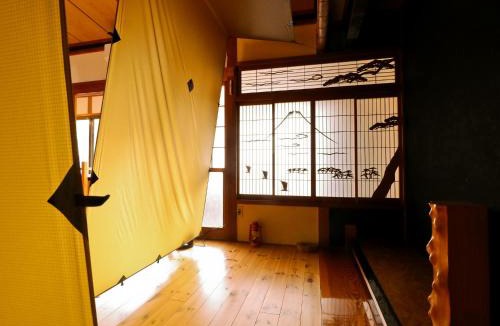 Kasaoka House | Inn the Camp