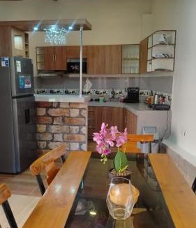 Huaran House | Intikilla House