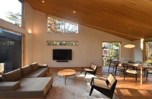Hokujo Ski Chalet | Iora - Newly built Japandi style luxury chalet