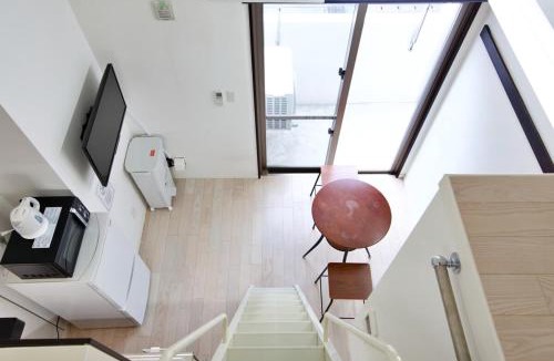 Makishi Apartment | Isole le Olena 202