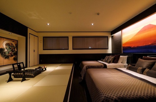 Matsuyama Apartment | Its like a Japanese theme park Enjoy the charm / Naha Okinawa