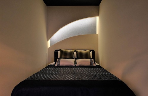 Matsuyama Apartment | Its like a Japanese theme park Enjoy the charm / Naha Okinawa
