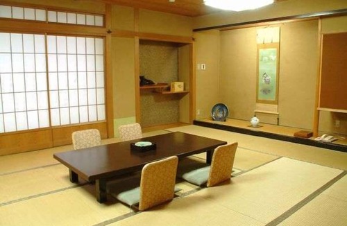 Fujisawa Hotel | Iwamotoro Honkan