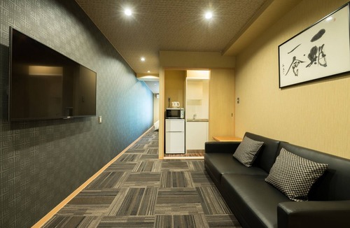 Shimogyo Hotel | Jacuzzi suite/Kyoto Kyōto