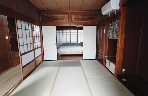 Kamiamakusa House | JapaneseWestern style twostory building/Heavenly Grass Kumamoto