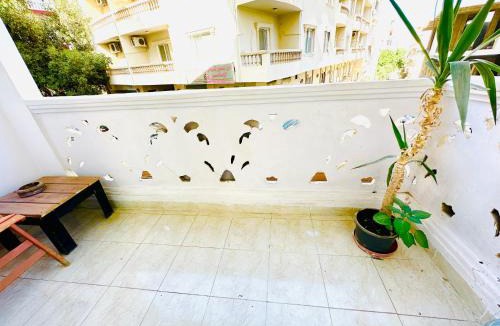 Sakkala Apartment | Jazz House Hurghada canter with WI FI