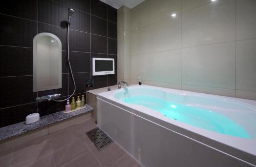 Miyoshi Hotel | JEWEL HOTEL LUXURY MODERN (Adult Only)