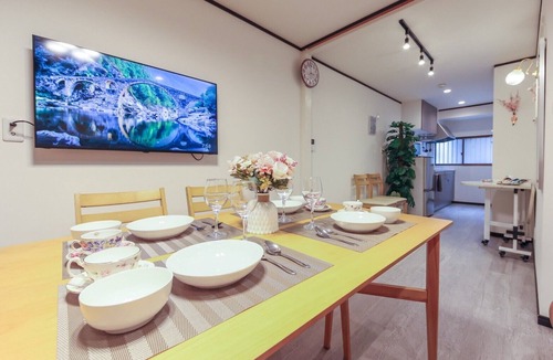 Nishinari House | Retro Osaka House" Vrbo Debut! 5-minute walk to the station/2Wbed&2Sbed