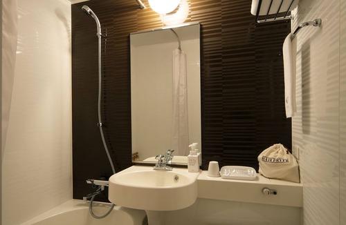 Tsukiji Hotel | JR WEST GROUP VIA INN HIGASHIGINZA