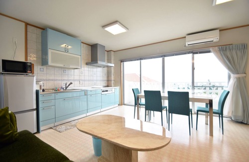 Taketomi-jima Taketomi-cho Apartment | Kaiho Fusaki annex