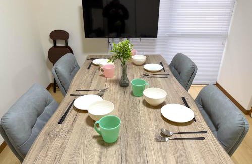 Katsushika Villa | Kamakura area with a traditional atmosphere 4DK apartment for rent Maximum 8 people Easy access to Asakusa and Ueno Long-term stays welcome 3 bedrooms