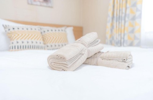 Kamitakada Apartment | Kamitagata House in Nakano Sleeps 7Just Steps from Araiyakushi-Mae Station