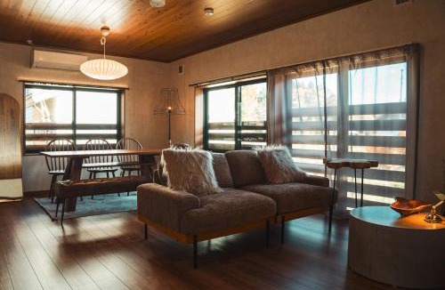 Myoko House | Karabiner House Myoko