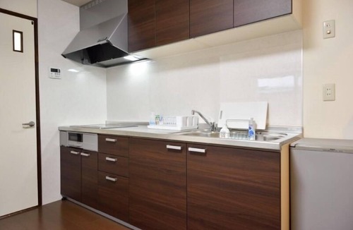 Karasumaoike House | Kasuian