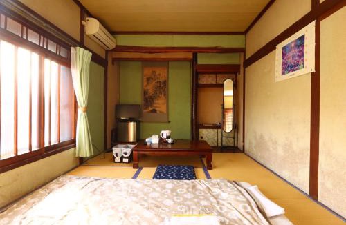 Nobeoka Hotel | Kenrokuen