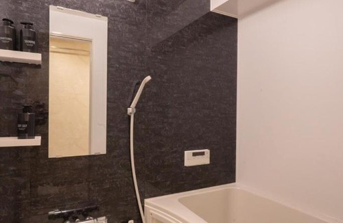 Morishita Apartment | Key Corpo 601 Spacious 3BR 51sqm for 8 Guests 1 min to Station