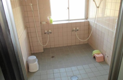 Tarumi Ward House | Kobe Guesthouse - Hostel