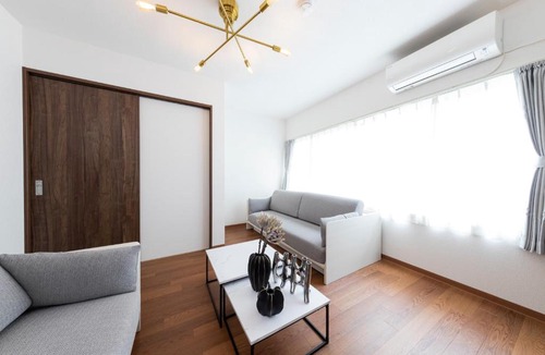 Itabashi Apartment | Kosumosu