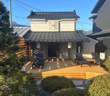 Fujikawaguchiko Villa | KURA YARD