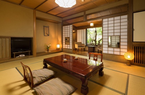 Yamakawa Onsen House | Kurokawa Onsen Ryokan Wakaba