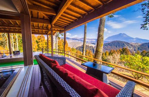 Yufuin Onsen Hotel | Kusayane no yado Ryunohige