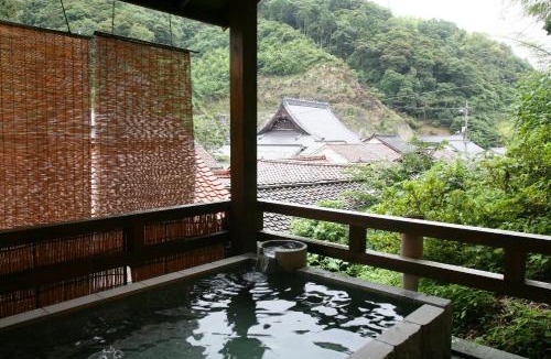 Yuzako Onsen Hotel | Kutsurogi no yado Kiunsoh