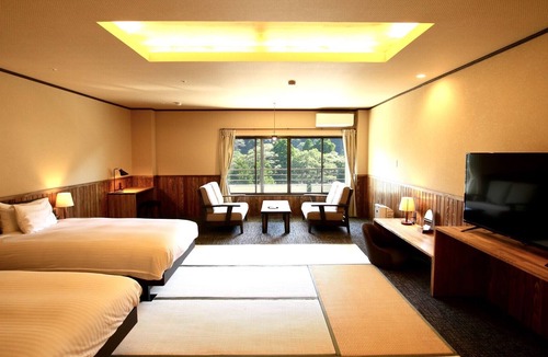 Aizuwakamatsu House | Kutsurogijuku Chiyotaki