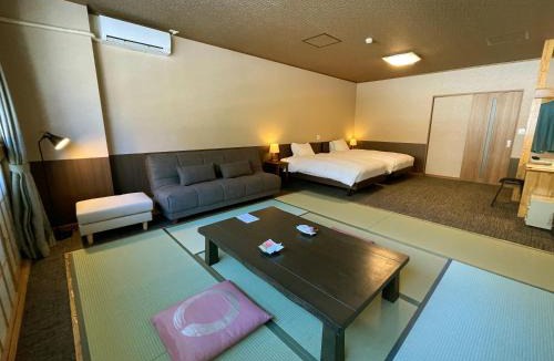 Aizuwakamatsu Hotel | Kutsurogijyuku Shintaki