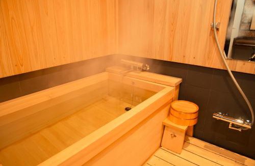 Shimogyo Hotel | Kyoto Takasegawa Bettei