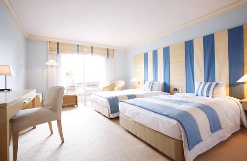 Sakyo Ward Hotel | L'Hotel de Hiei