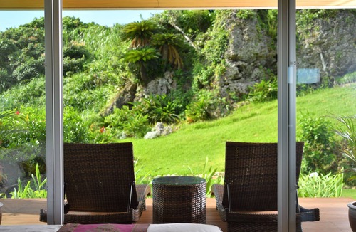 Nakijin House | La casita kouri island