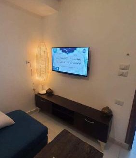 Village Road Apartment | La Luna Garden Magawish