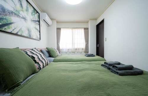 Higashi Apartment | Labradorite