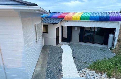 Sumoto Villa | Laina Rainbow ライナレインボー