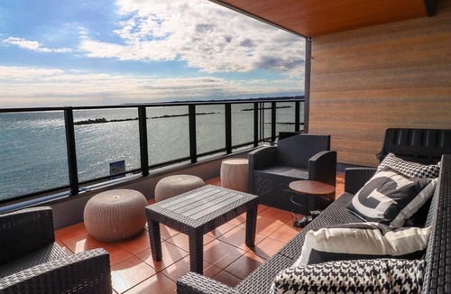 Yokosuka Apartment | Le Grand Bleu Resort Nagasawa l テラスでゆったりオーシャンビュー ペット小型犬OK 無料駐車場付