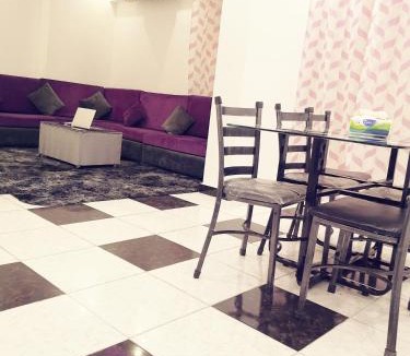 Al-Muntazah Apartment | Leila casa