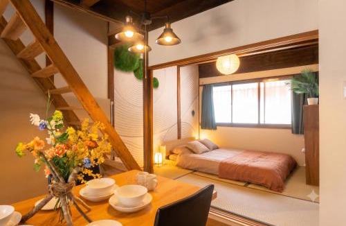 Taisho-ku Apartment | LEON RESORT HOTEL Max 13 people,5min walk Taisho Station,6 min from Shinsaibashi,9 min from Namba Dotonbori,14 min from Universal Studios Japan,Excellent location, entire detached house for private 最大13名 京セラドーム 梅田 難波 USJ 大阪観光