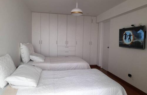 Magdalena del Mar Apartment | Lima Ocean View Family Apartment