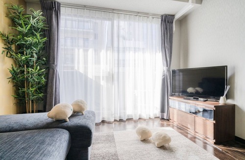 Namba Apartment | Limited to consecutive nights Enjoy a relaxing a - Forestay Shinsaibashi Room 702 /Osaka Ōsaka