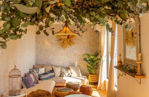 Kin Villa | Live w/nature in Okinawa! BOTANICAL PRIVATE VILLA