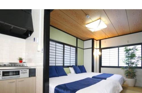 Nakazakicho Apartment | [Liz3] Walking distance from Umeda Osaka Station!50㎡ With parking! Accommodates 7 people / 1 minute walk from Nakazakicho Station
