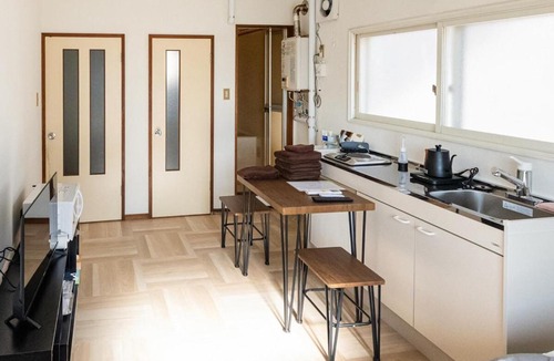 Shinkawacho Apartment | lol 3 202