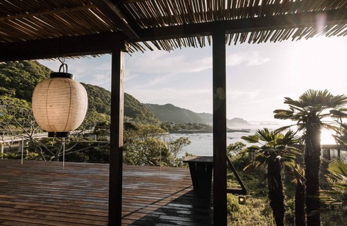 Kamogawa Hotel | Lost Cabin