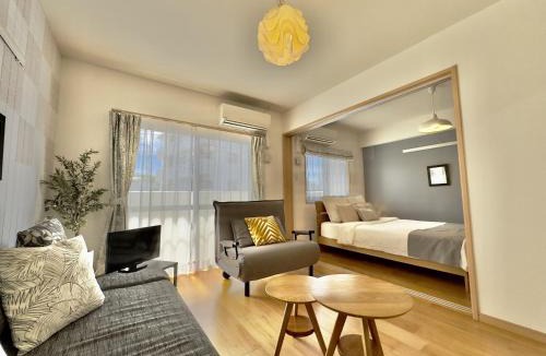 Okinawa Hotel | Luana Lea Karate Kaikan Mae